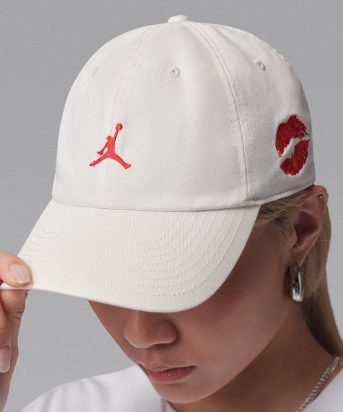 JORDAN BRAND（ジョーダンブランド）の「JORDAN BRAND U J CLUB CAP US CB FEMME JM / ジョーダン ブランド CLB US CB FEMME JM キャップ / NIKE【SP】（キャップ・メンズ・ブラック・M/L）」の8枚目の写真