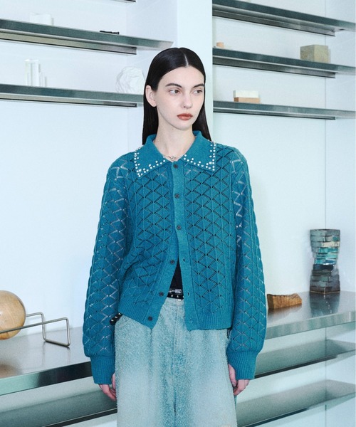 seyto(セイト)の「Bijou collar openwork knit cardigan / ビジューカラー透かし編みニットカーディガン(カーディガン/ボレロ・メンズ・ブラック/ブルー・2/3)」の17枚目の写真