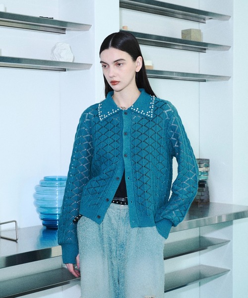 seyto(セイト)の「Bijou collar openwork knit cardigan / ビジューカラー透かし編みニットカーディガン(カーディガン/ボレロ・メンズ・ブラック/ブルー・2/3)」の15枚目の写真