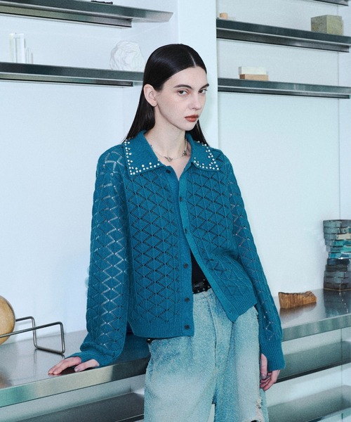 seyto(セイト)の「Bijou collar openwork knit cardigan / ビジューカラー透かし編みニットカーディガン(カーディガン/ボレロ・メンズ・ブラック/ブルー・2/3)」の18枚目の写真