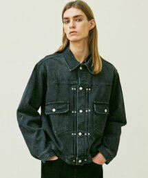 KND（ケイエヌディ）の「リベット2NDタイプウォッシュドデニムトラッカージャケットブラック（デニムジャケット）」