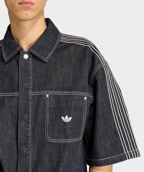 adidas（アディダス）の「DENIM BUTTON UP / アディダスオリジナルス adidas Originals（シャツ/ブラウス・メンズ・ブルー・LARGE/MEDIUM/SMALL/X-SMALL/XX-LARGE/3XL/X-LARGE）」の3枚目の写真