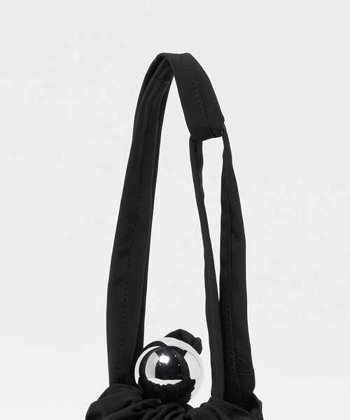 ODETTE E ODILE(オデットエオディール)の「<Bucket Baggage> Metal Ball S Mini(ハンドバッグ・レディース・ブラック・FREE)」の8枚目の写真