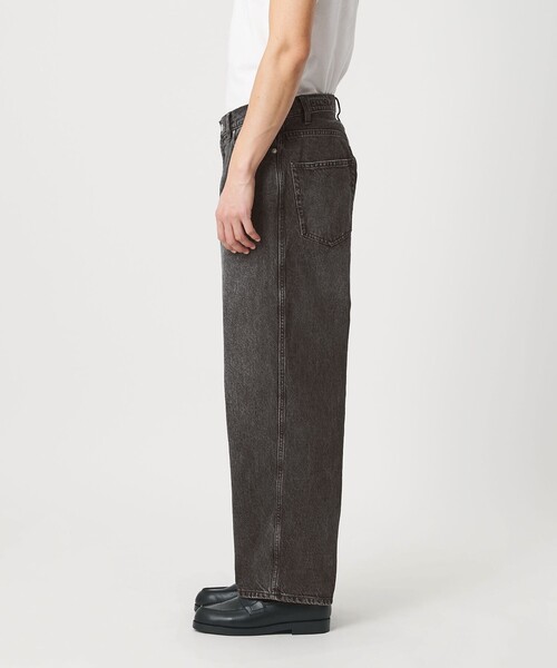 BEAUTY&YOUTH UNITED ARROWS（ビューティーアンドユースユナイテッドアローズ）の「フェード バギー テーパード 5P デニムパンツ（デニムパンツ・メンズ・ブラック/コバルトブルー・M/S/XL/L）」の19枚目の写真