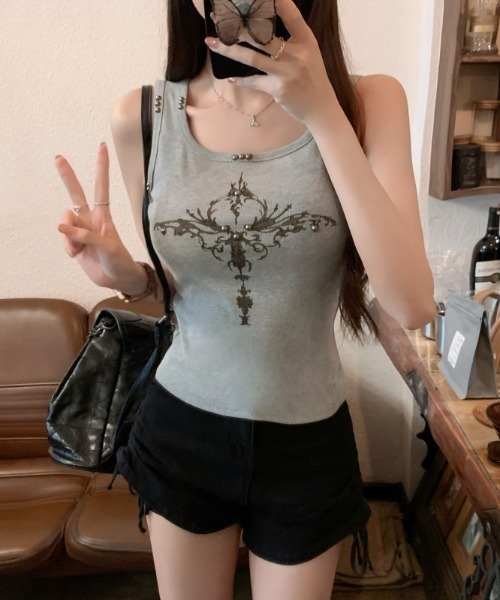 lilful（リルフル）の「【26年春夏新作】スタッズ付き Y2Kデザインタンクトップキャミソール（タンクトップ・レディース・ブラック/グレー/ホワイト/ブラウン・F）」の21枚目の写真