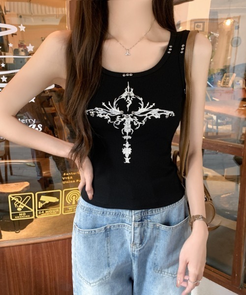 lilful（リルフル）の「【26年春夏新作】スタッズ付き Y2Kデザインタンクトップキャミソール（タンクトップ・レディース・ブラック/グレー/ホワイト/ブラウン・F）」の19枚目の写真