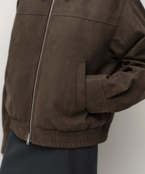 MUSINSA STANDARD WOMAN（ムシンサスタンダードウーマン）の「ウィメンズ シンセティックスエード ブルゾンジャケット [ダークブラウン]（ブルゾン・レディース・その他・SMALL/MEDIUM/LARGE/X-SMALL）」の6枚目の写真