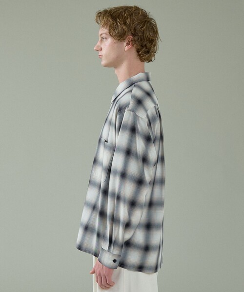 ABAHOUSE（アバハウス）の「オンブレーチェック オープンカラーシャツ / オーバーサイズ（シャツ/ブラウス・メンズ・オフホワイト/ブラウン・46/48）」の6枚目の写真