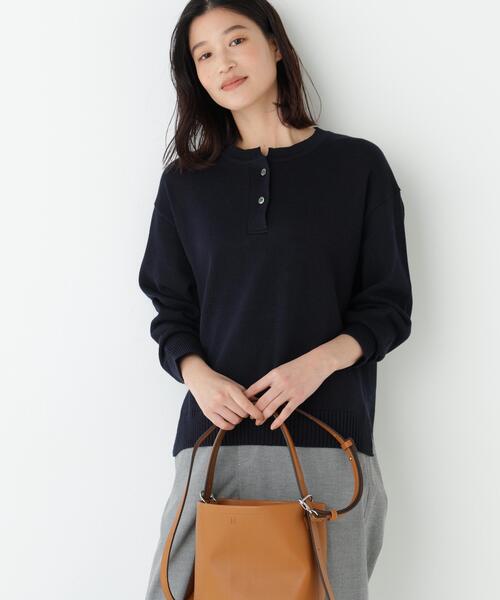 human woman（ヒューマンウーマン）の「◆【ウォッシャブル】ミドルゲージギマスキッパープルオーバー（ニット/セーター・レディース・ベージュ系その他2/ブルー/ネイビー/パープル・MEDIUM）」の2枚目の写真