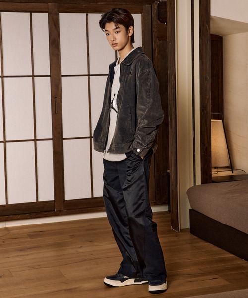 JORDAN BRAND(ジョーダンブランド)の「ジョーダン フライト メンズ コーデュロイ チョア ジャケット / Jordan Flight Men's Corduroy Chore Jacket IF1825-010 Black(ブルゾン・メンズ・ブラック・M/L/S/2XL/XL)」の4枚目の写真