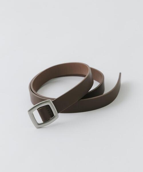 SMELLY（スメリー）の「メタルスクエアベルト（ベルト・レディース・ブラウン/ブラック・-）」の3枚目の写真