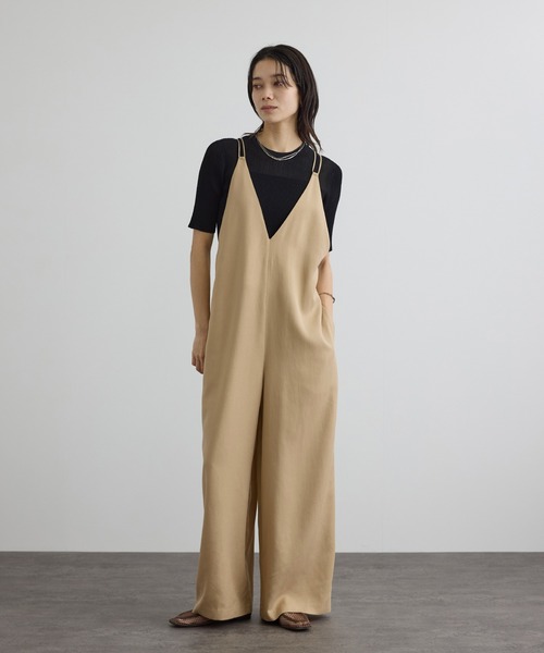 SALON adam et rope'（サロン アダム エ ロペ）の「ビンテージツイルサロペット（サロペット/オーバーオール・レディース・ベージュ/ブラック・FREE）」の2枚目の写真