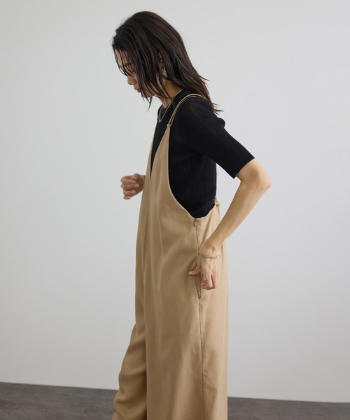 SALON adam et rope'（サロン アダム エ ロペ）の「ビンテージツイルサロペット（サロペット/オーバーオール・レディース・ベージュ/ブラック・FREE）」の21枚目の写真