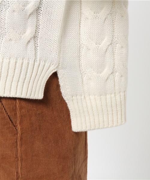 Chico（チコ）の「【who's who Chico】Vネックケーブルニット（ニット/セーター・レディース・アイボリー/ライトブルー/ピンクベージュ/グレー・FREE）」の10枚目の写真