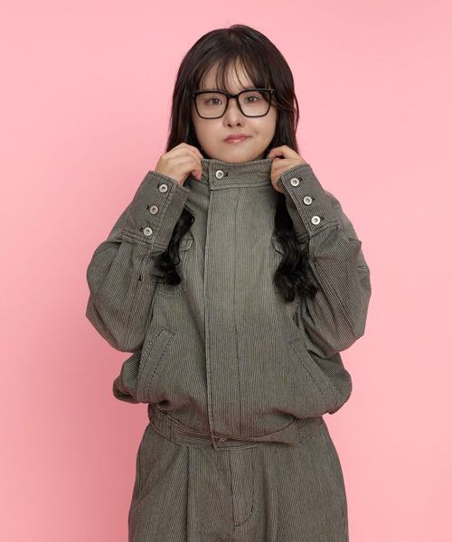 Nora Lily elle(ノラリリーエル)の「【Nora Lily】「elle」Bleached Hickory Stand Collar Blouson(ブルゾン・レディース・ブルー/ブラック・FREE)」の2枚目の写真