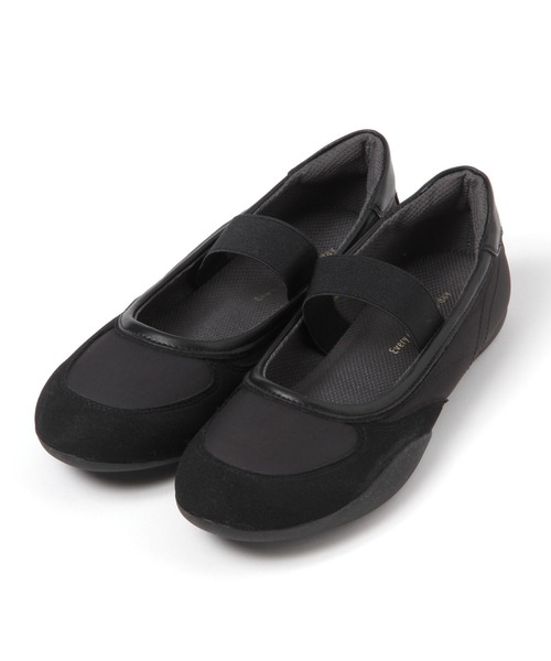 studio CLIP（スタディオクリップ）の「【軽量/抗菌防臭/クッションインソール】軽らくスニーカーバレエ（バレエシューズ・レディース・アイボリー/ブラック・LARGE/MEDIUM）」の3枚目の写真