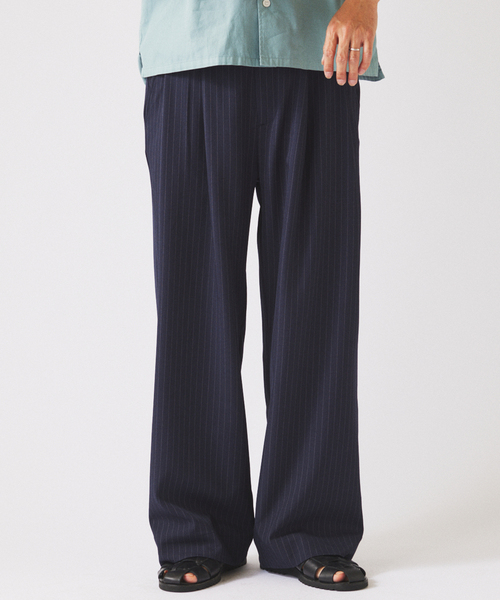 JOURNAL STANDARD relume（ジャーナルスタンダード　レリューム）の「ヒールカット ルーズライト スラックス（スラックス・メンズ・ブラック/チャコールグレー/ネイビー・SMALL/LARGE/MEDIUM）」の3枚目の写真