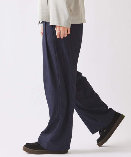 JOURNAL STANDARD relume（ジャーナルスタンダード　レリューム）の「ヒールカット ルーズライト スラックス（スラックス・メンズ・ブラック/チャコールグレー/ネイビー・SMALL/LARGE/MEDIUM）」の22枚目の写真