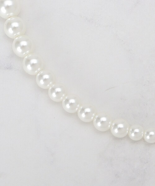 SHOO・LA・RUE（シューラルー）の「スライダーフェイクパールネックレス（ネックレス・レディース・シルバー/ゴールド/ピンクゴールド・00）」の7枚目の写真