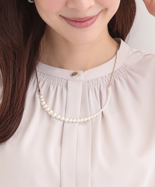 SHOO・LA・RUE（シューラルー）の「スライダーフェイクパールネックレス（ネックレス・レディース・シルバー/ゴールド/ピンクゴールド・00）」の9枚目の写真