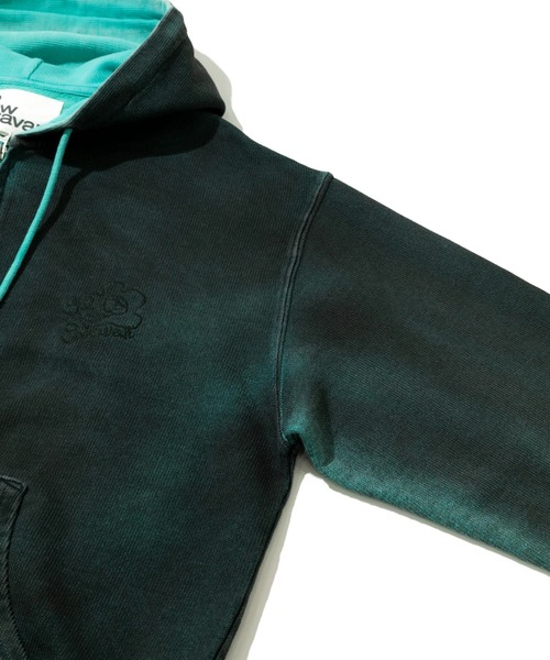 go slow caravan(ゴースローキャラバン)の「UNIQUEインレイG/D 2TONE スプレーカラー ZIP フーディー(パーカー・メンズ・ラベンダー/ターコイズブルー/レッド・MEDIUM/X-LARGE/LARGE)」の6枚目の写真