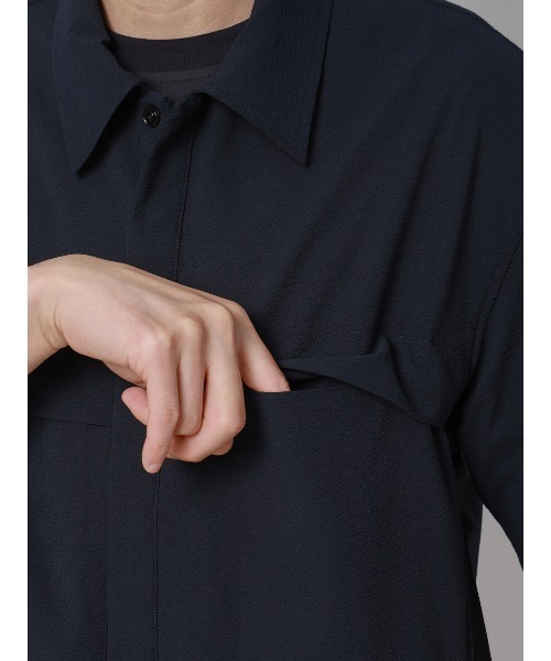 FLAT（フラット）の「FLAT ユーティリティーシャツ 半袖 ウォッシャブル ストレッチ ドライシアサッカー 無地（Tシャツ/カットソー・メンズ・ライトグレー/ネイビー・S/M/L）」の19枚目の写真