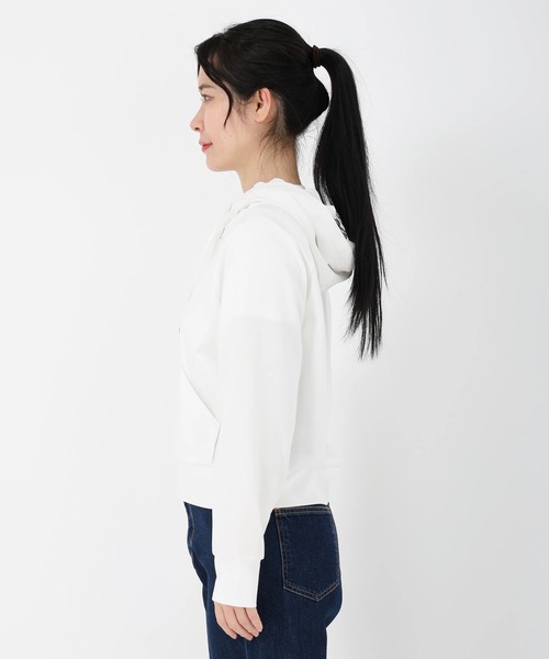 UNIVERVAL MUSE(ユニバーバル ミューズ)の「ライトダンボール_フリルフードパーカー(Tシャツ/カットソー・レディース・ライトグレー/ブラック/オフホワイト・2)」の5枚目の写真