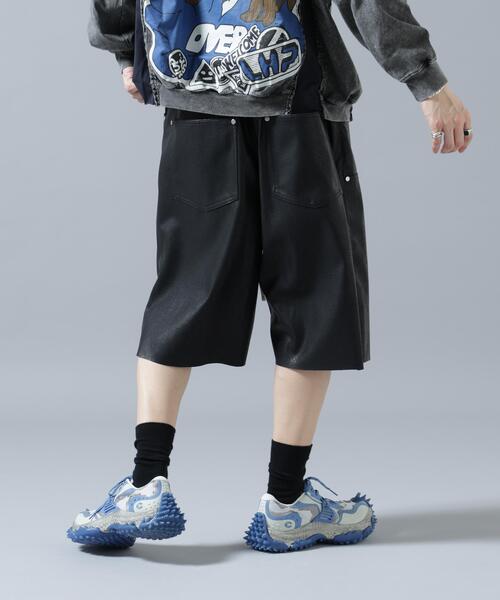 DANKE SCHON(ダンケシェーン)の「DankeSchon/ダンケシェーン/PULEATHER W-KNEE SHORTS(その他パンツ・レディース・ブラック・M/L)」の2枚目の写真