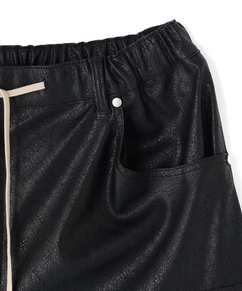 DANKE SCHON(ダンケシェーン)の「DankeSchon/ダンケシェーン/PULEATHER W-KNEE SHORTS(その他パンツ・レディース・ブラック・M/L)」の10枚目の写真