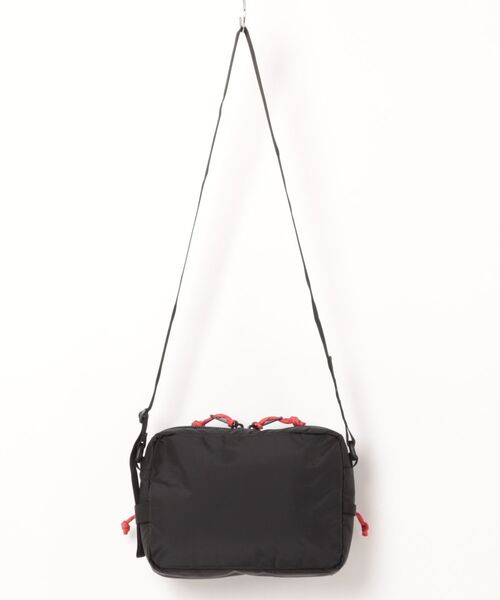 TOPO DESIGNS(トポデザインズ)の「500mlペットボトル収納可能【TOPO DESIGNS】BLOCK BAG(ショルダーバッグ・メンズ・オレンジ/ホワイト系その他/パープル系その他/ブラック系・ONE SIZE)」の5枚目の写真