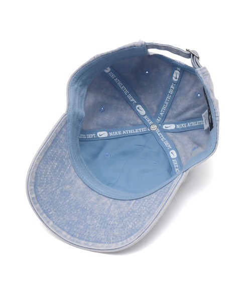 NIKE(ナイキ)の「NIKE U NK CLUB CAP U CB DENIM 24 L / ナイキ クラブ キャップ U CB デニム 24 L 【SP】(キャップ・メンズ・ライトブルー/ライトグレー・M/L)」の9枚目の写真