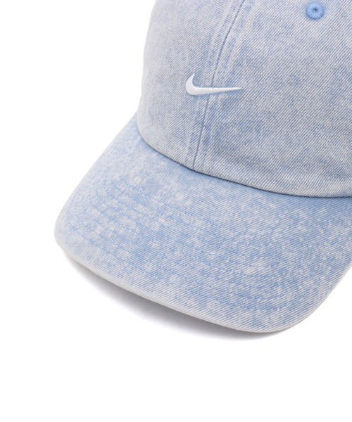 NIKE(ナイキ)の「NIKE U NK CLUB CAP U CB DENIM 24 L / ナイキ クラブ キャップ U CB デニム 24 L 【SP】(キャップ・メンズ・ライトブルー/ライトグレー・M/L)」の6枚目の写真