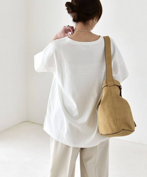 quaranciel（カランシエル）の「quaranciel:〈接触冷感/汗染み防止加工/洗濯機可能〉CAT プリント TEE（Tシャツ/カットソー・レディース・ホワイト系2/ホワイト系1/ホワイト系3・ONE SIZE）」の17枚目の写真