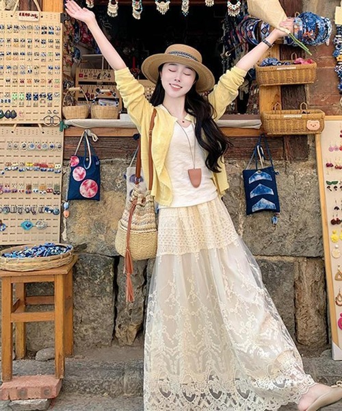 AsheKsha(アシクシャ)の「エレガントなチュールスカート(スカート・レディース・ホワイト・M)」の7枚目の写真