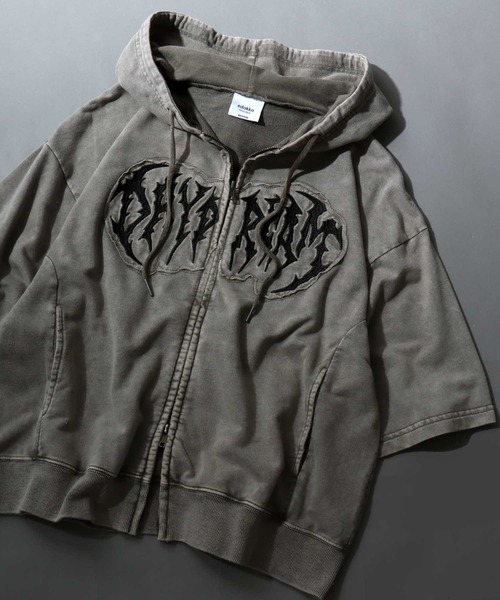 SITRY(シトリー)の「Grunge Style Sweat Zip Hoodie/グランジ ヴィンテージライク オーバーサイズ ミニ裏毛 半袖 フルジップパーカー フーディー パーカー スウェット レディース メンズ(パーカー・メンズ・ブラック/カーキ/ブラウン/ピンク・M/L)」の3枚目の写真