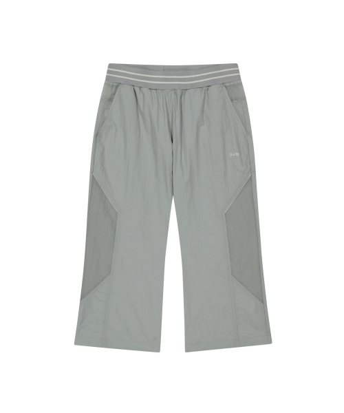 OJOS(オホス)の「Nylon Banding Capri pants / Grey(その他パンツ・レディース・その他・1/2/3)」の2枚目の写真