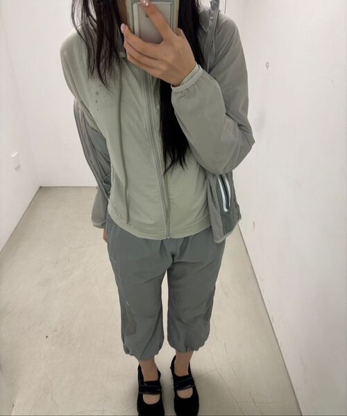 OJOS(オホス)の「Nylon Banding Capri pants / Grey(その他パンツ・レディース・その他・1/2/3)」の5枚目の写真
