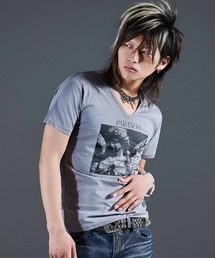 FUGA（フーガ）の「『FUGA/フーガ』エンジェルプリントVネックTシャツ（Tシャツ/カットソー）」