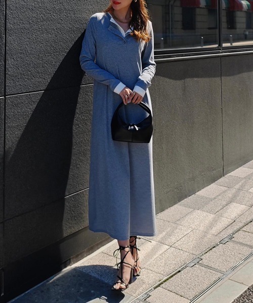 esutoreja(エストレジャ)の「レイヤードヘンリーネックリブワンピース(ワンピース・レディース・グレー/ブラック/ベージュ・FREE)」の4枚目の写真