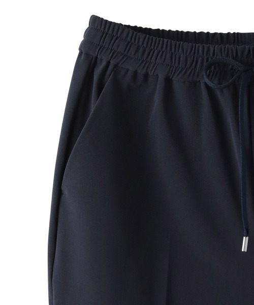 la.f…(ラエフ)の「撥水トリコットパンツ(その他パンツ・レディース・ネイビー/ベージュ・7号/9号/11号)」の19枚目の写真