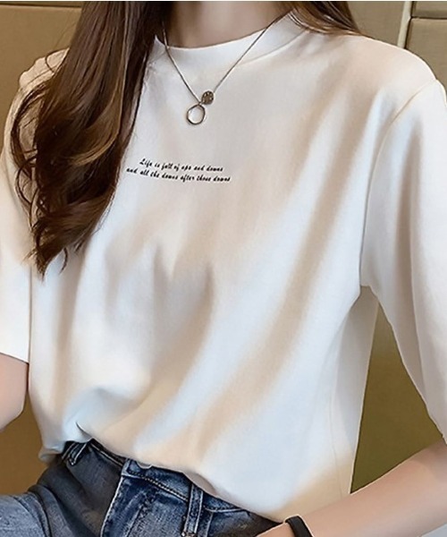 Lips（リップス）の「シンプルなのに上品見え！さりげないメッセージロゴで大人かわいい万能Tシャツ（Tシャツ/カットソー・レディース・ホワイト/ブラック/グリーン・FREE）」の4枚目の写真