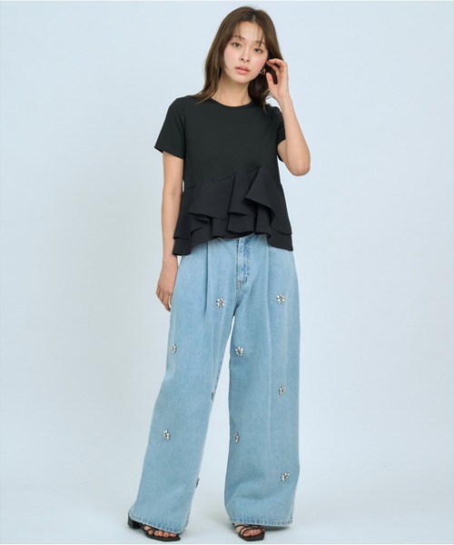 AND COUTURE(アンドクチュール)の「ビジュータックデニムパンツ(デニムパンツ・レディース・サックスブルー/ブルー/ブラック・MEDIUM/SMALL)」の4枚目の写真