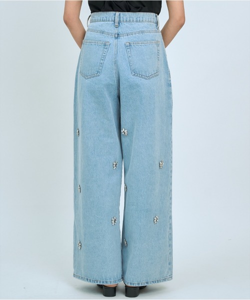 AND COUTURE(アンドクチュール)の「ビジュータックデニムパンツ(デニムパンツ・レディース・サックスブルー/ブルー/ブラック・MEDIUM/SMALL)」の8枚目の写真