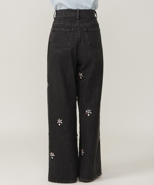 AND COUTURE(アンドクチュール)の「ビジュータックデニムパンツ(デニムパンツ・レディース・サックスブルー/ブルー/ブラック・MEDIUM/SMALL)」の18枚目の写真