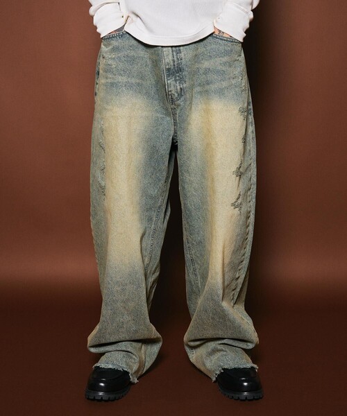 Subciety(サブサエティ)の「Fade wide denim(デニムパンツ・メンズ・インディゴブルー・MEDIUM/LARGE)」の10枚目の写真