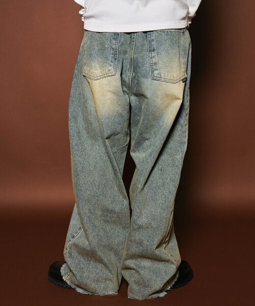 Subciety(サブサエティ)の「Fade wide denim(デニムパンツ・メンズ・インディゴブルー・MEDIUM/LARGE)」の12枚目の写真