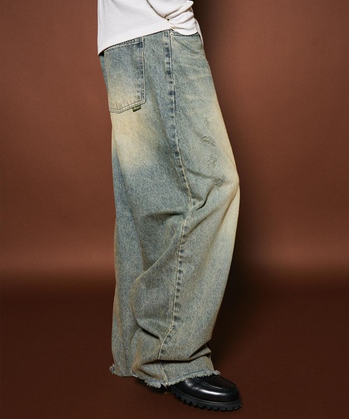 Subciety(サブサエティ)の「Fade wide denim(デニムパンツ・メンズ・インディゴブルー・MEDIUM/LARGE)」の4枚目の写真