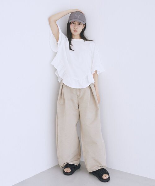 earth music&ecology（アースミュージックアンドエコロジー）の「ピグメントフリルTシャツ（Tシャツ/カットソー・レディース・オフホワイト/チャコールグレー/ピンク・FREE）」の19枚目の写真