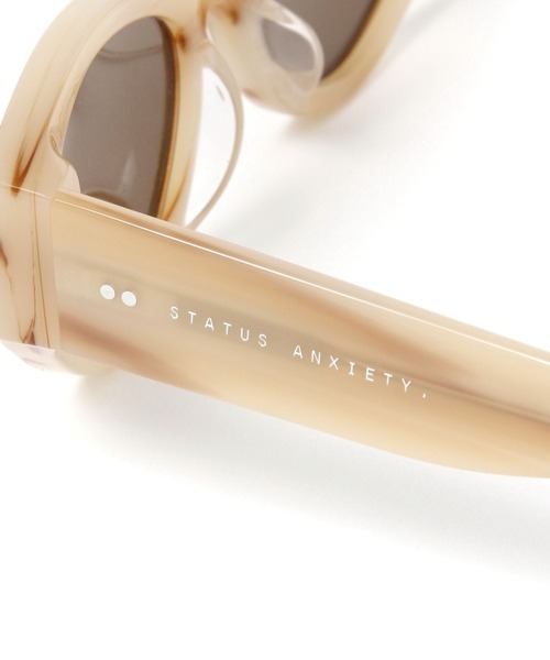 BABYLONE(バビロン)の「【STATUS ANXIETY】VISCERALグラス(サングラス・レディース・ベージュ・FREE)」の13枚目の写真