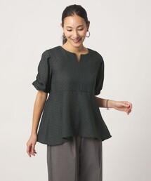 A DAY IN THE LIFE UNITED ARROWS（アデイインザライフユナイテッドアローズ）の「ツイル ペプラム ツイストスリーブブラウス ＜A DAY IN THE LIFE＞（シャツ/ブラウス）」